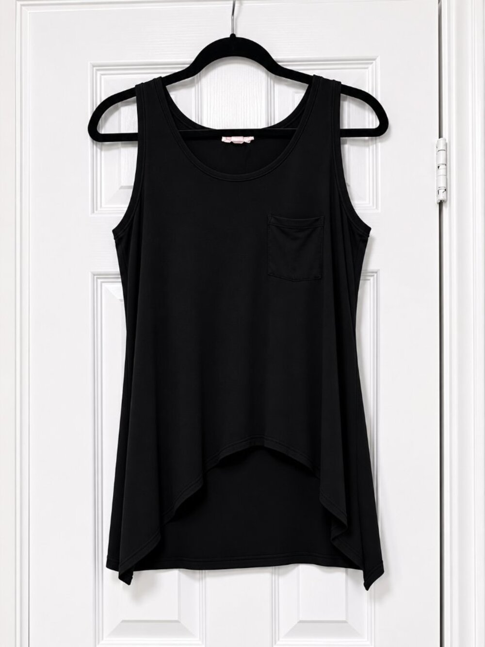 Zenana Outfitters tank top